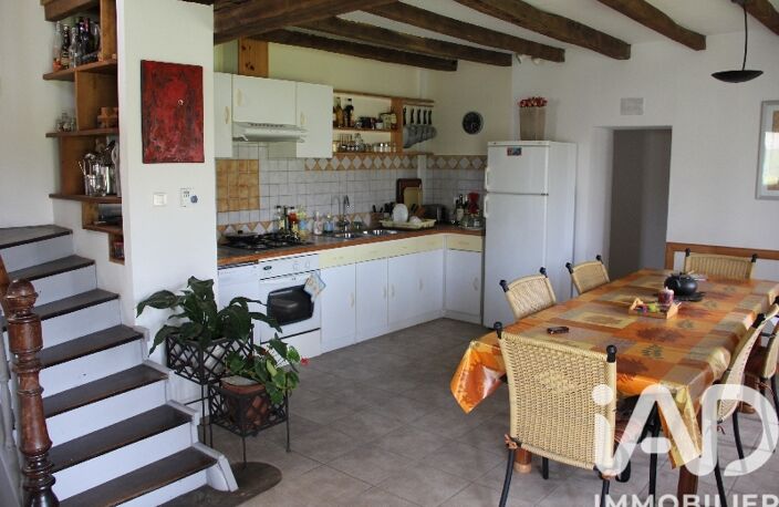 Vente Maison/villa 7 pièces — photo 2