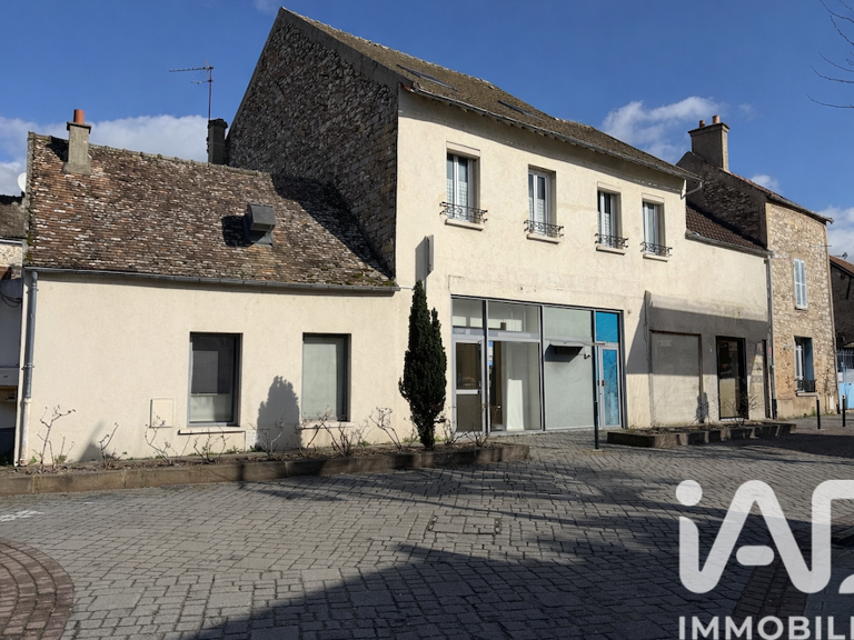 Vente Immeuble 150 m&sup2; — photo 1