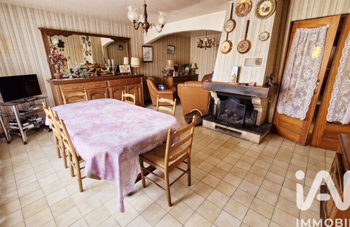 Vente Maison/villa 9 pièces — photo 2