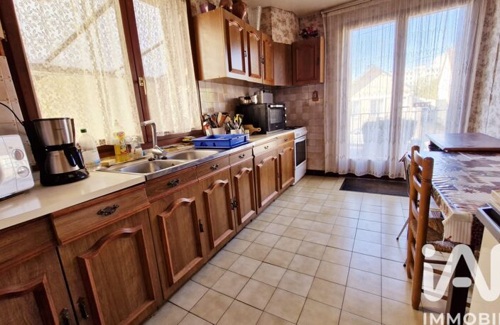 Vente Maison/villa 9 pièces — photo 4