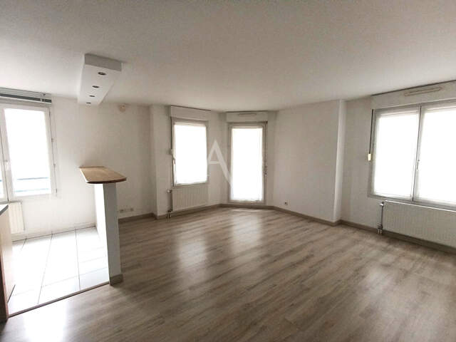 Appartement  3 pièces — photo du bien