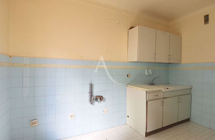 PROCHE GORBELLA : APPARTEMENT TYPE F1 AU 2EME ETAGE — photo 2