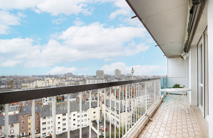RENNES CENTRE T6  AVEC BALCON, CAVE, PARKING — photo 2