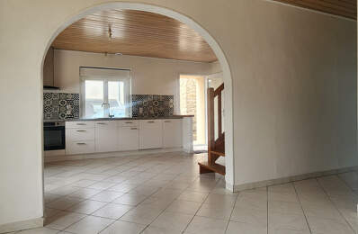 A LOUER Lannilis maison de bourg de 82 m2 — photo du bien