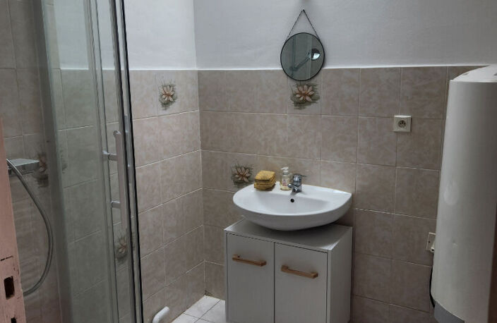 A LOUER Lannilis maison de bourg de 82 m2 — photo 5