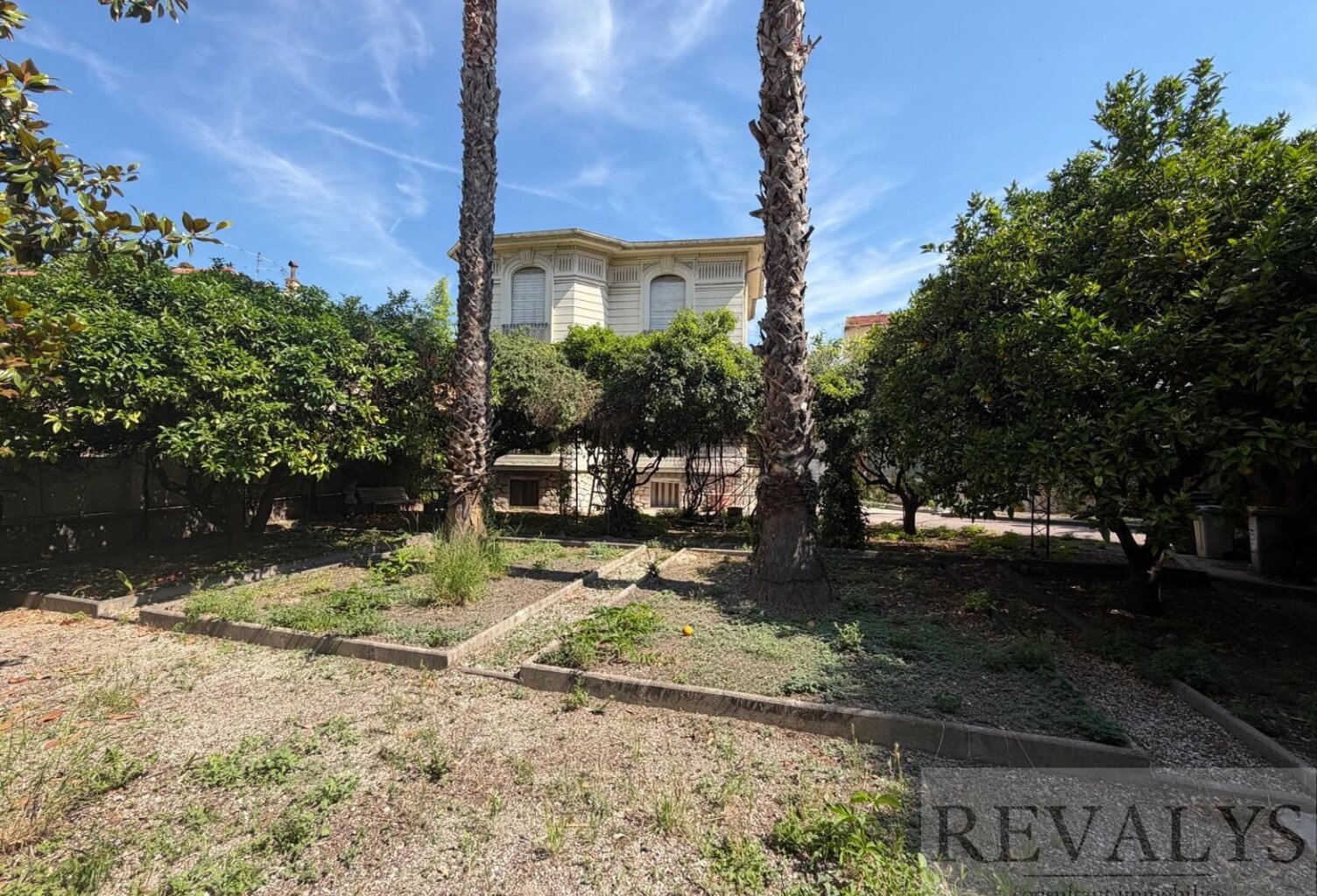 Maison — photo 1