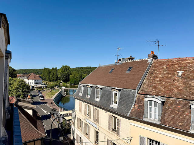 Studio à vendre sur la commune de L'Isle Adam centre ville - 16.46m² — photo du bien