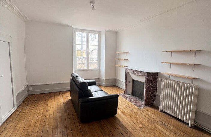 APPARTEMENT TYPE II BIS - SECTEUR GARE — photo 2