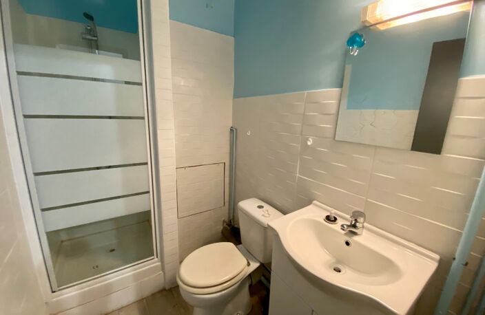 APPARTEMENT VOIRON - 1 pièce - 27,32 m² — photo 4
