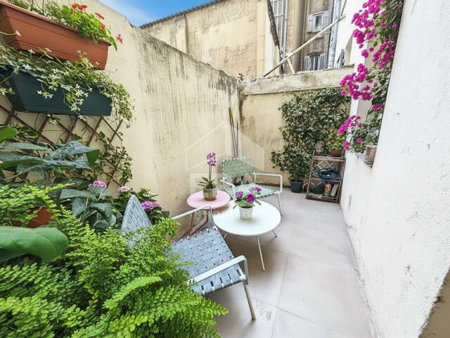 Appartement T3 avec terrasse à vendre au Camas, Marseille 77 m² — photo du bien
