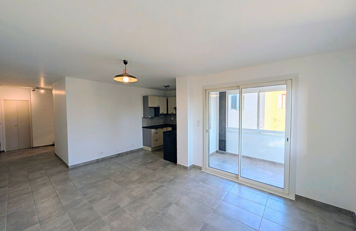 APPARTEMENT EGUILLES - 2 pièce(s) - 44.15 m2 — photo 3