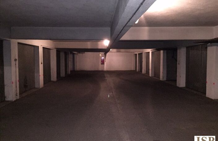 GARAGE AIX EN PROVENCE - 14 m2 — photo 2
