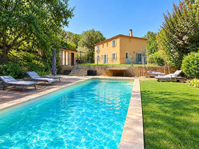 BOUC BEL AIR - Bastide type 6 de 200m² sur 4000 m² de terrain — photo 1