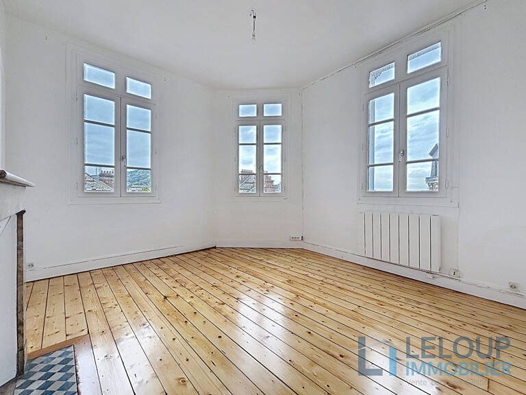 ROUEN - PLACE SAINT-MARC - APPARTEMENT F2 BIS EN PARFAIT ÉTAT — photo 1