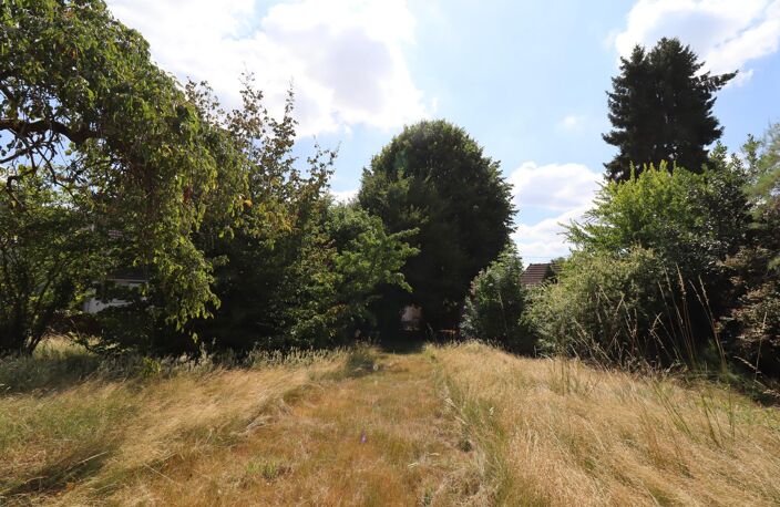 TERRAIN PLAT CONSTRUCTIBLE 880 m2 — photo 3