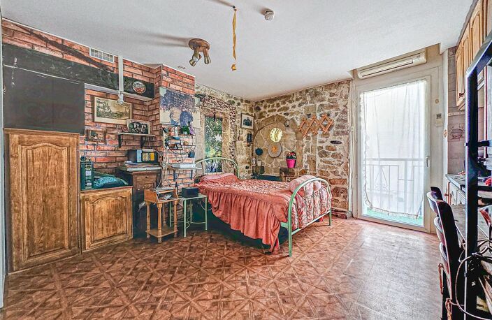 Appartement en très bon état avec balcon et grand garage — photo 5