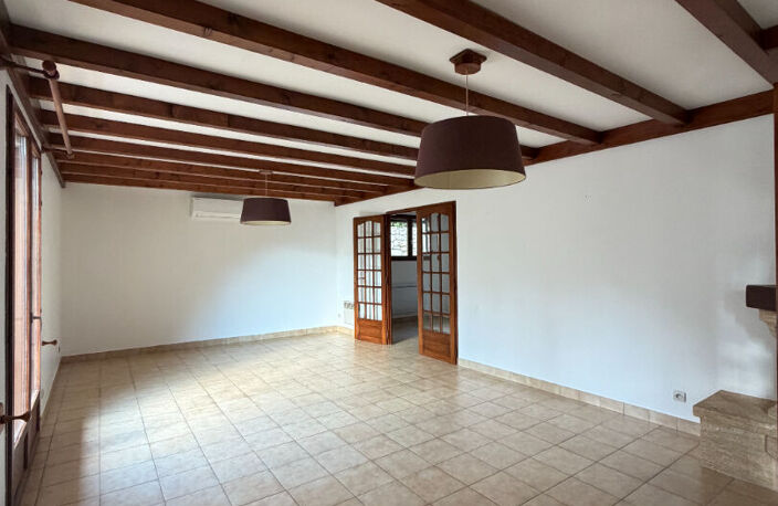 Appartement climatisé avec 2 chambres, terrasse et balcon — photo 3