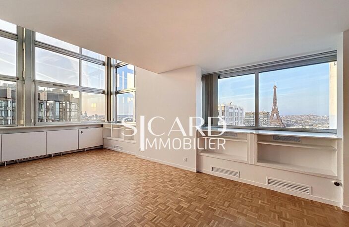Duplex dernier étage vue tour Eiffel — photo 2