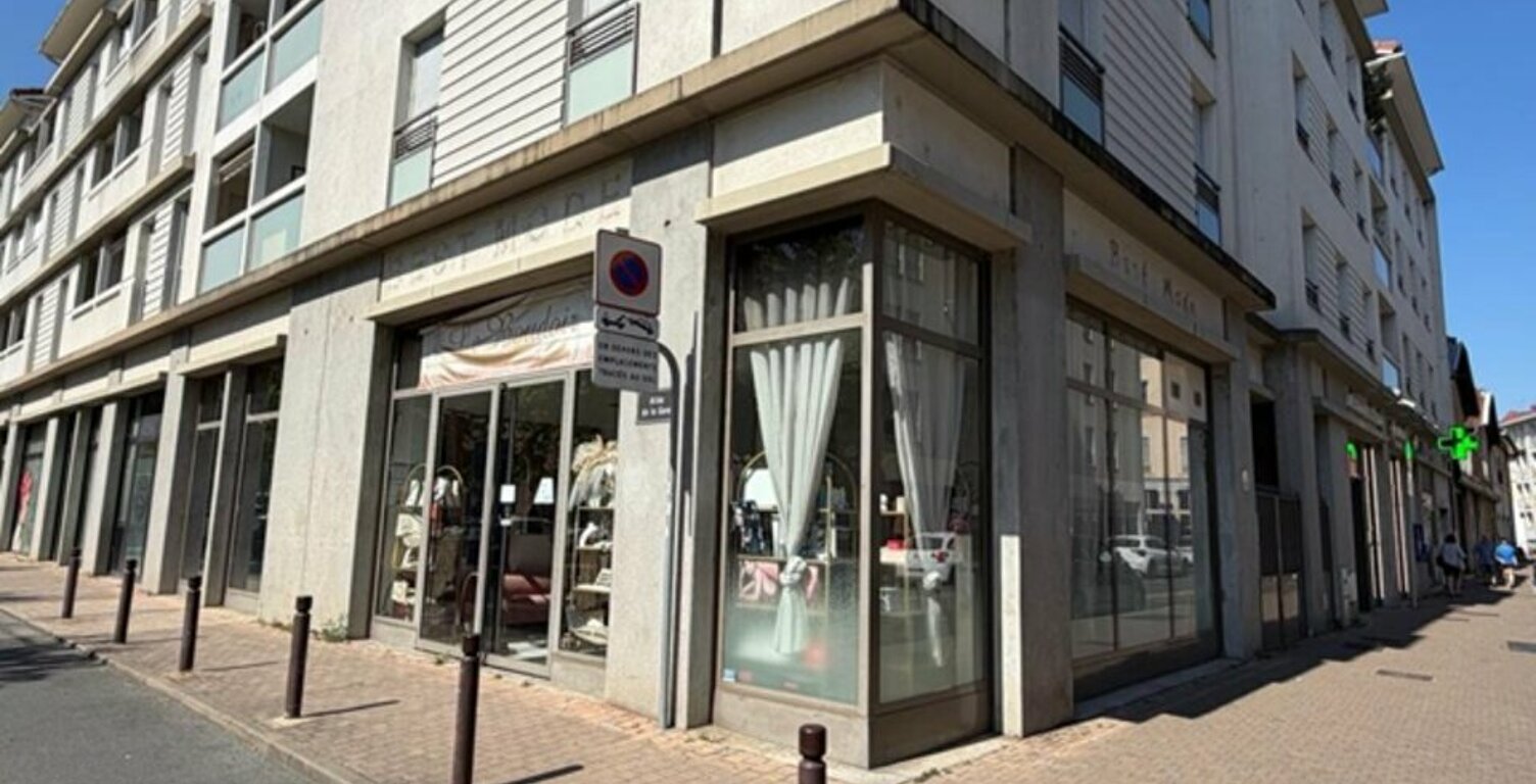 LOCAL COMMERCIAL à LOUER — photo 1