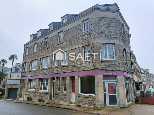 Local commercial 127m2 PLOMODIERN — photo du bien