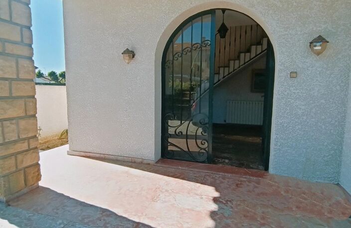 Montady  Maison familiale sur plus de 1 000 m² de terrain — photo 2
