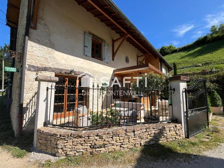 Maison en pierres 5 chambres à SICCIEU 38460 — photo 1