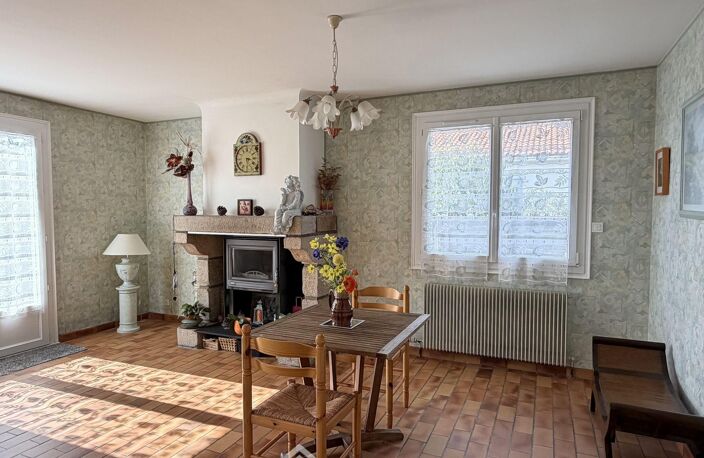 Maison - 115m² - Le May-sur-Èvre — photo 3