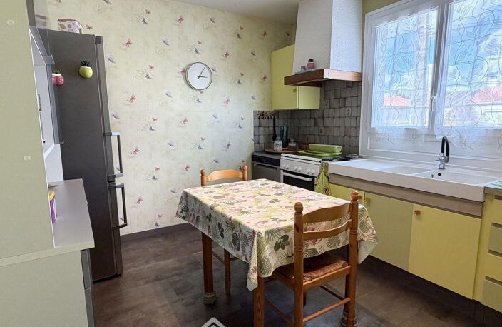 Maison - 115m² - Le May-sur-Èvre — photo 4