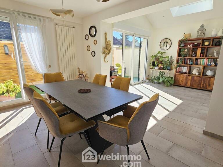 Maison - 117m² - Milly-la-Forêt — photo 1