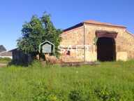 Bâtiments d'habitation avec une grange sur plus de 4000M2 de terrain — photo 4
