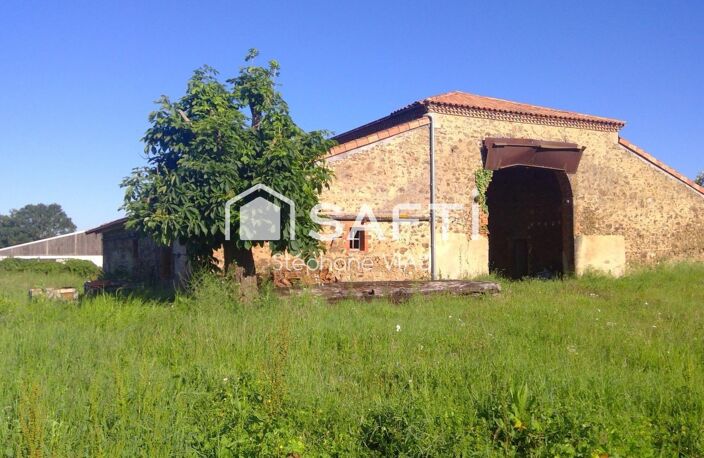 Bâtiments d'habitation avec une grange sur plus de 4000M2 de terrain — photo 4