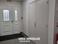 Bureau — photo 2
