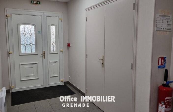 Bureau — photo 2