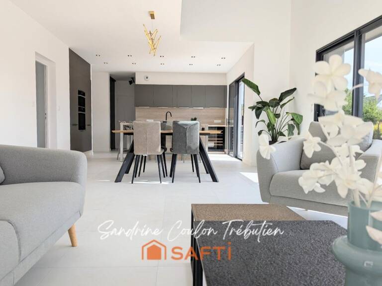 Maison contemporaine - 800 m² de terrain - plain pied — photo 1