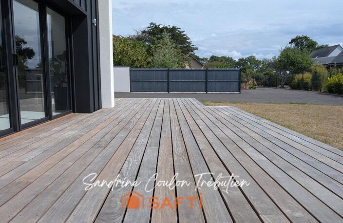 Maison contemporaine - 800 m² de terrain - plain pied — photo 2