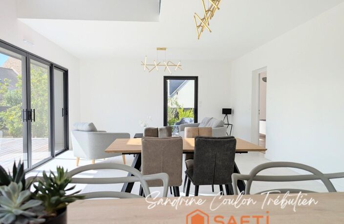 Maison contemporaine - 800 m² de terrain - plain pied — photo 3
