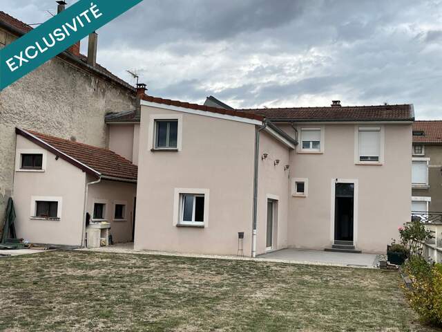 Grande maison de village — photo du bien