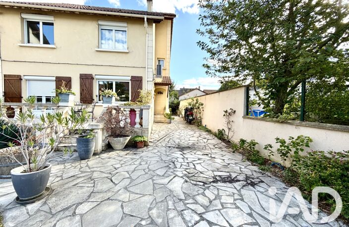 Vente Maison/villa 6 pièces — photo 2