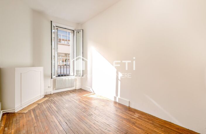 T3 RDC  46 m² avec jardin — photo 3