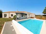 Plain-pied avec 6 piéces et piscine — photo 2