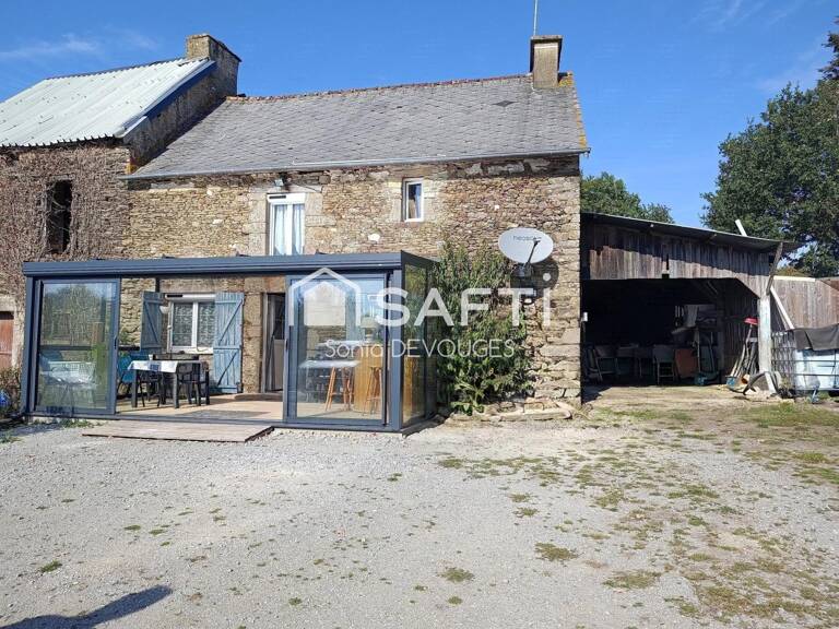 maison en pierre à fin de rénover — photo 1