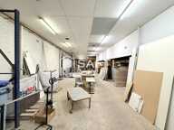 SURFACE COMMERCIALE 1 000 M²  EMPLACEMENT EXCEPTIONNEL — photo 3
