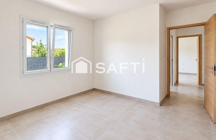Villa plain-pied récente, 3ch, 103m2, piscininable — photo 3