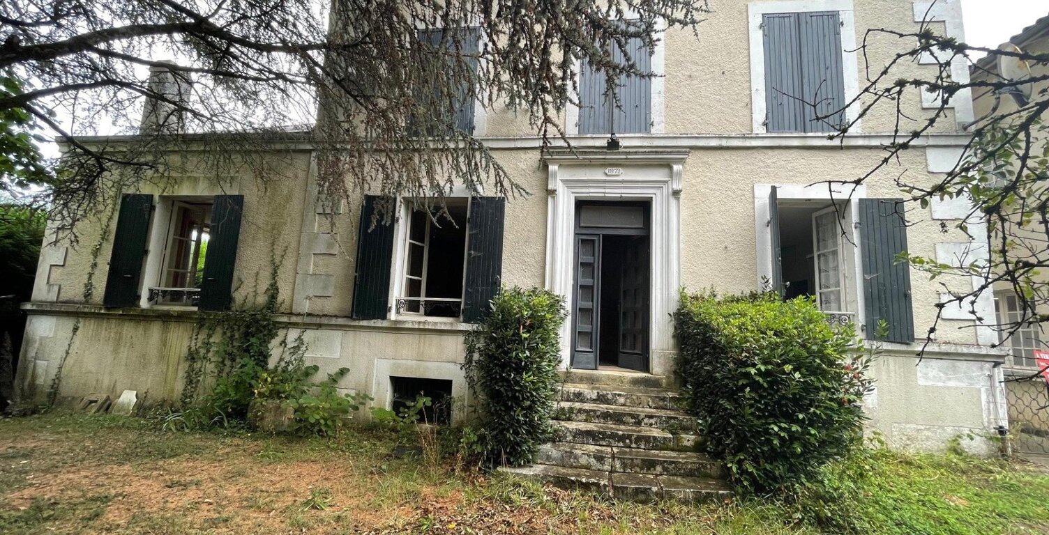 Maison de caractère de 1872 à rénover  157 m² — photo 1