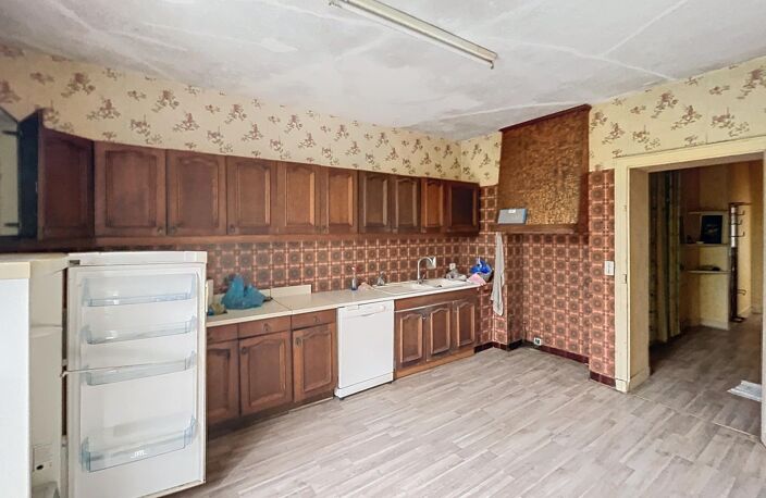 Maison de caractère de 1872 à rénover  157 m² — photo 5