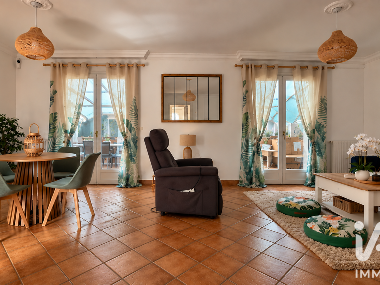 Vente Maison/villa 5 pièces — photo 1