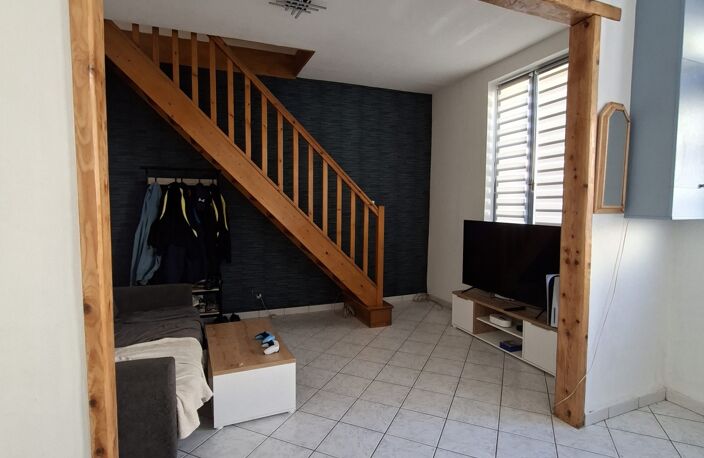 Vente Maison de ville 4 pièces — photo 3
