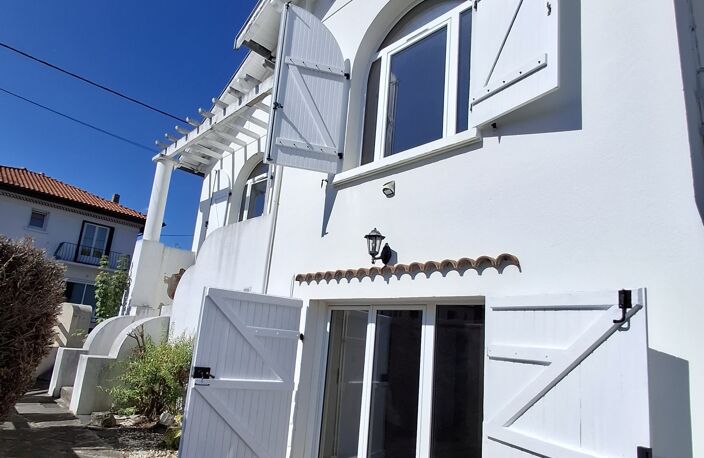 Vente Maison/villa 5 pièces — photo 2
