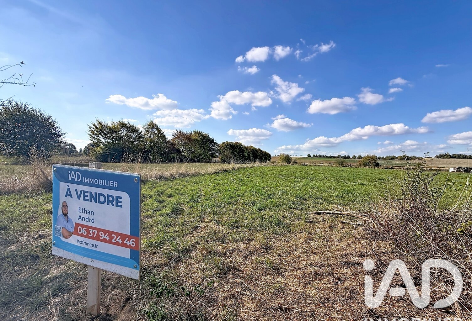 Vente Terrain à bâtir 1 598 m&sup2; — photo 1