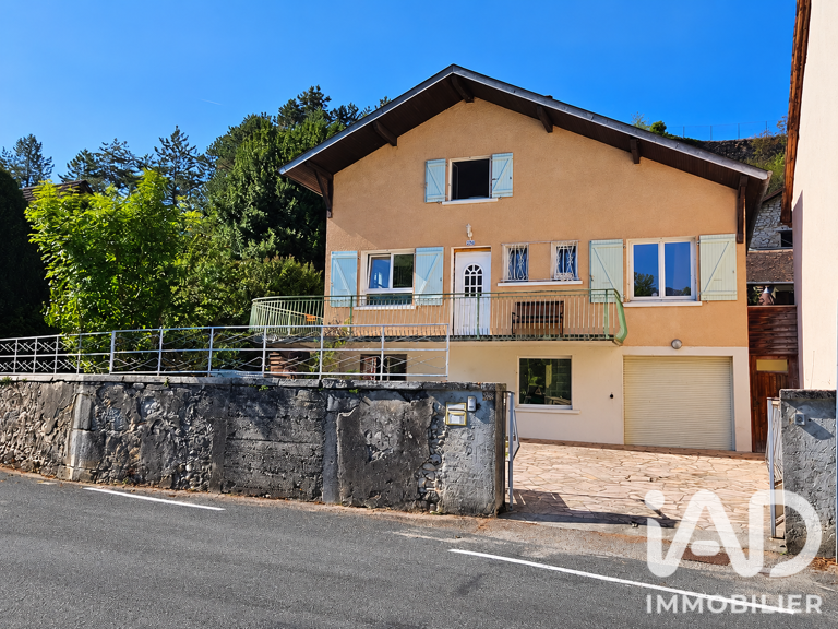 Vente Maison traditionnelle 8 pièces — photo 1